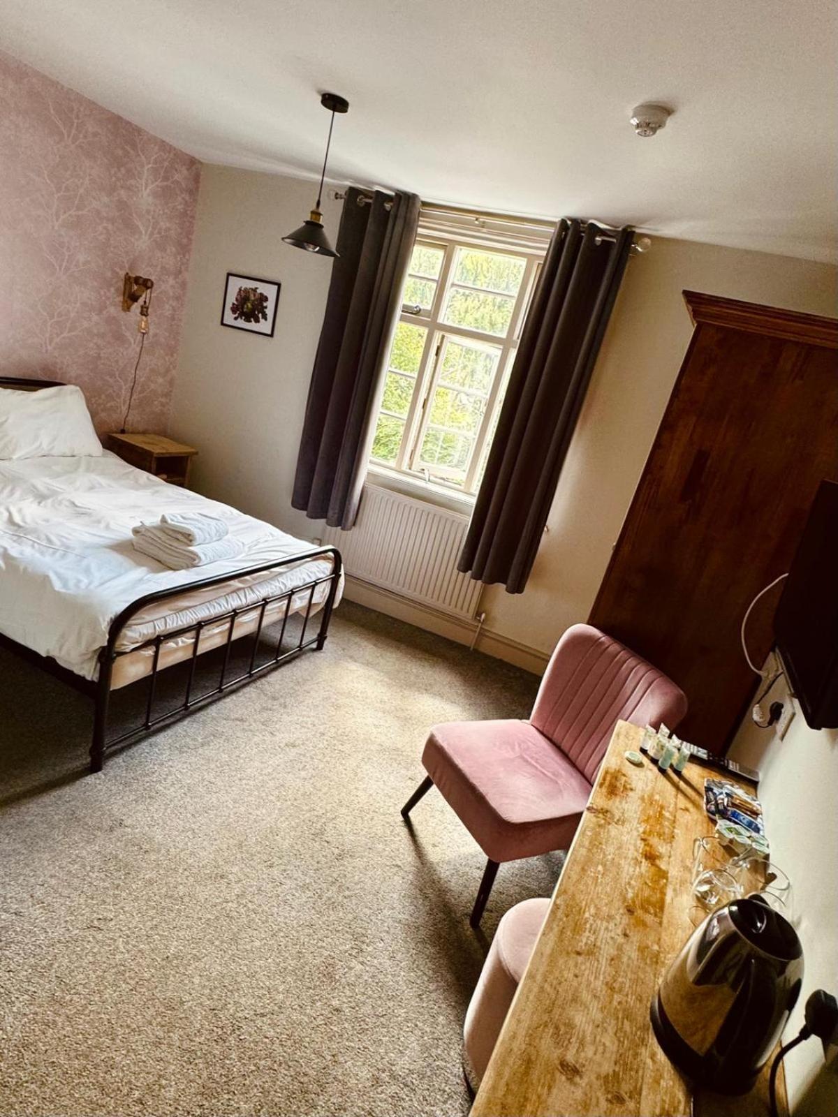 The Swan Taphouse Bed & Breakfast Ironbridge Dış mekan fotoğraf